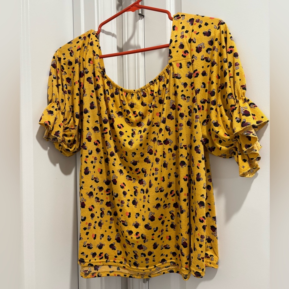 MELLODAY Yellow Animal Print Blouse - Picture 3 of 5